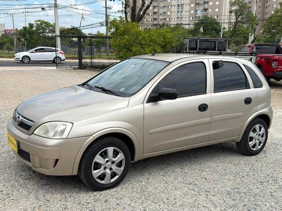 CHEVROLET CORSA 1.4 MPFI MAXX 8V FLEX 4P MANUAL CHEVROLET CORSA 1.4 MPFI MAXX 8V FLEX 4P MANUAL